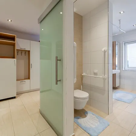 Apartment Piesendorf شقة *